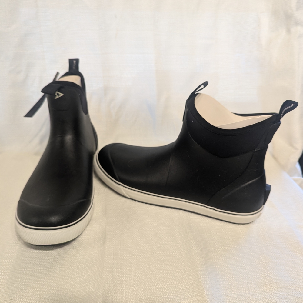 Stylish Black Men's Boots